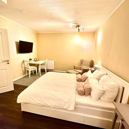 Zentrales Apartment Mit Terrasse Бремен Экстерьер фото
